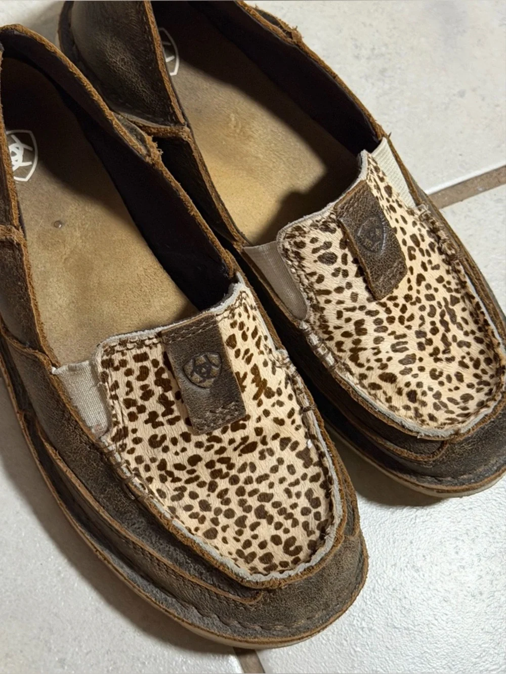 Ariat Women Western Brown Cruiser Slip-On Loafers Leather Cheetah Print Hair 5.5